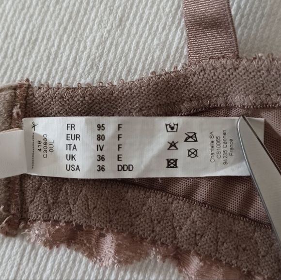 Chantelle Full Coverage Bra, 36DDD - Picture 15 of 15